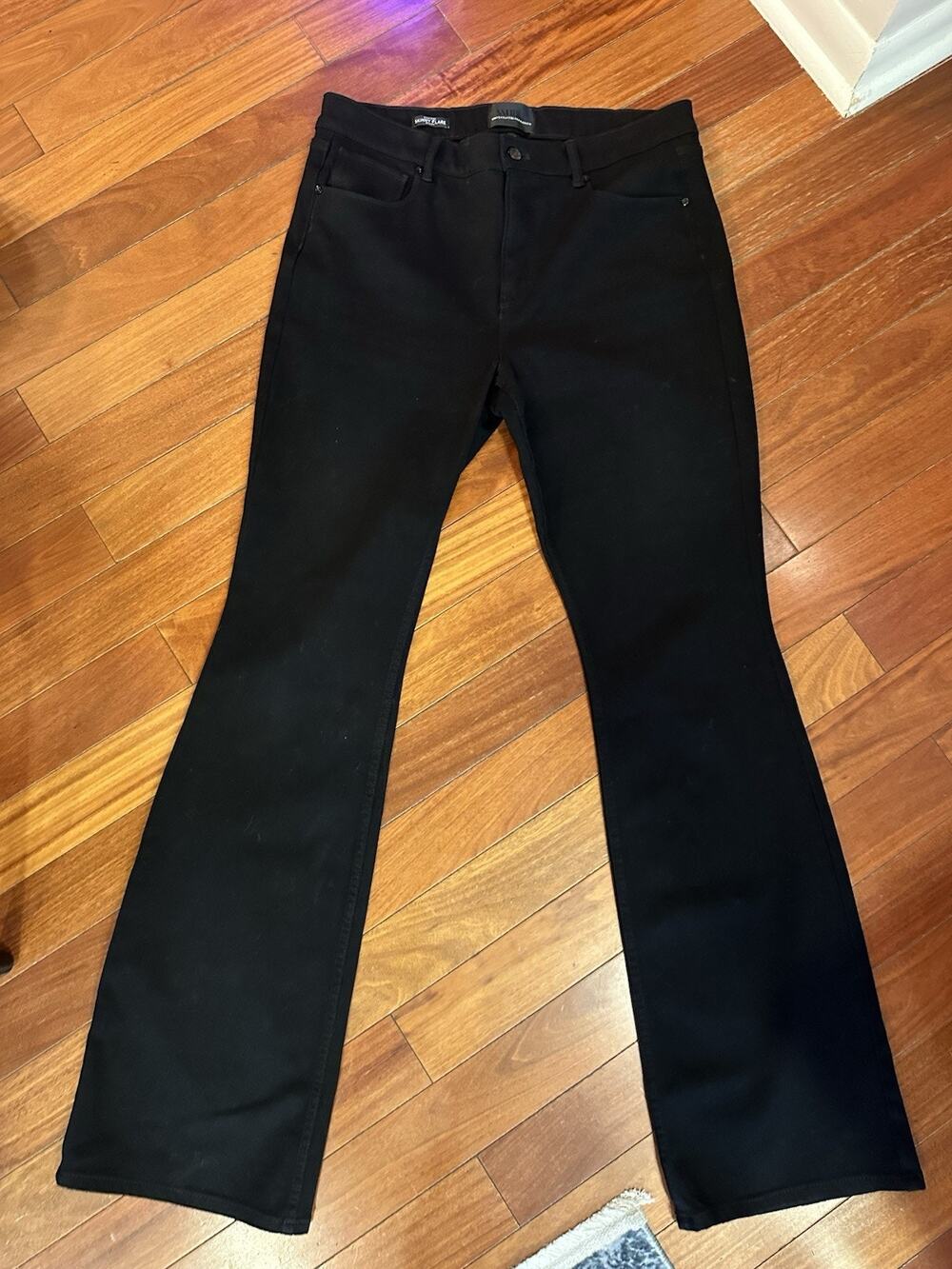 White House Black Market High Rise Skinny Flare Sculpt Jeans Black Denim Sz.14L